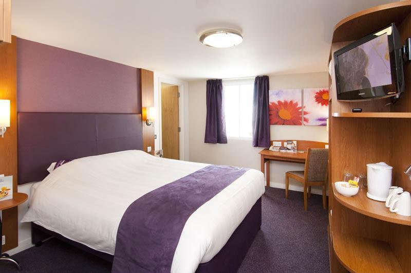 Premier Inn Chelmsford Extérieur photo